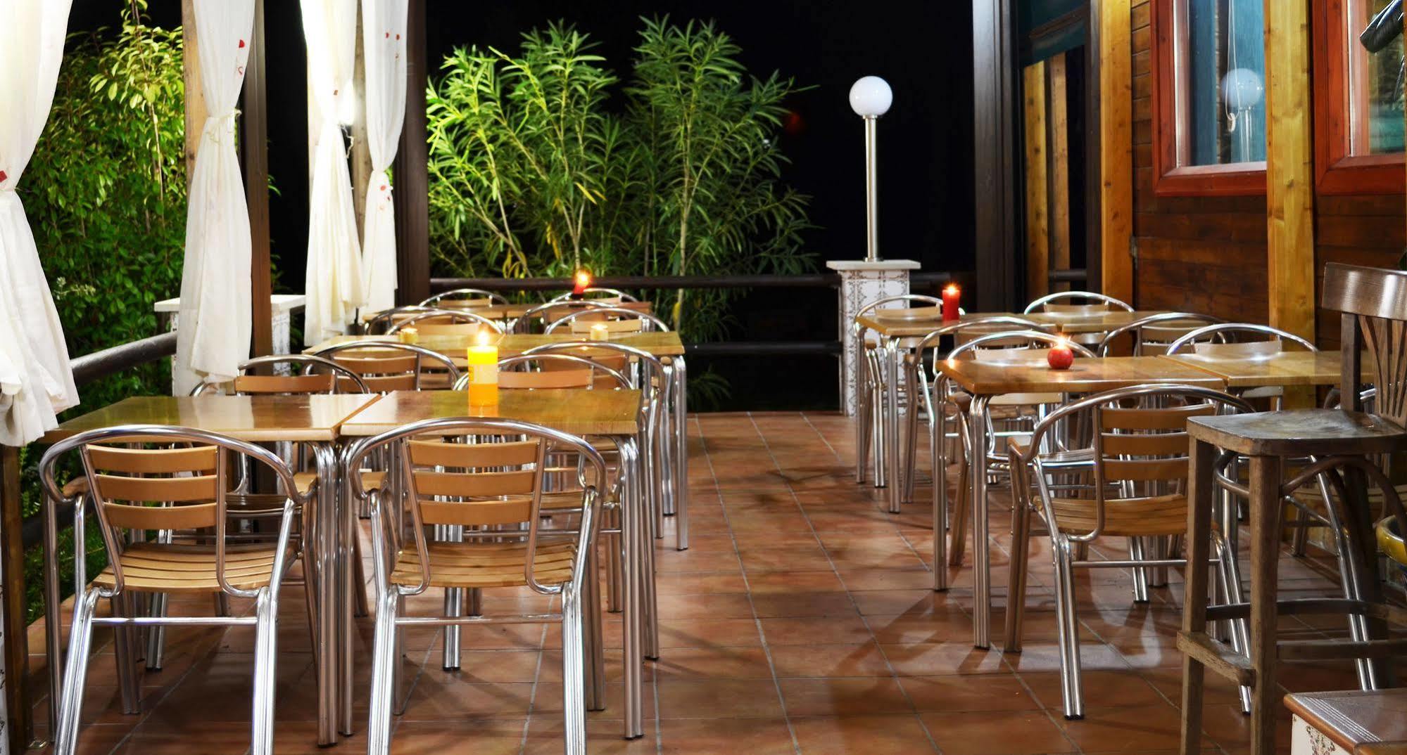 Apartamentos Paraje San Gines Andújar Εξωτερικό φωτογραφία